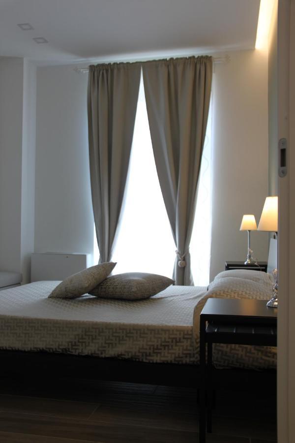 Calla, Calluna & Gardenia Apartments Verona Buitenkant foto